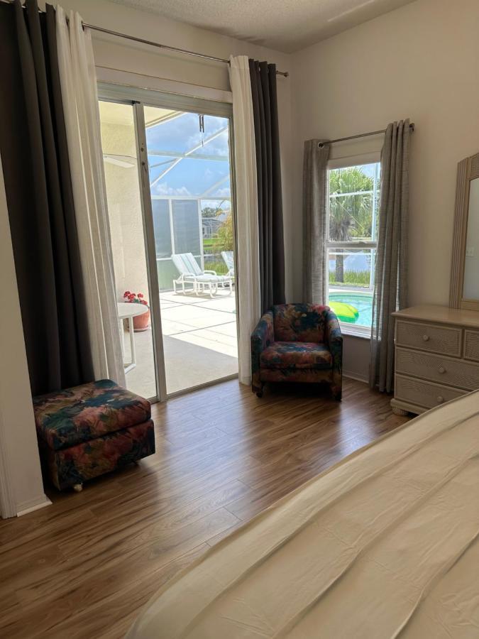 Private Pool With A Beautiful View Overlooking The Lake! Near Disney - Universal キシミー エクステリア 写真