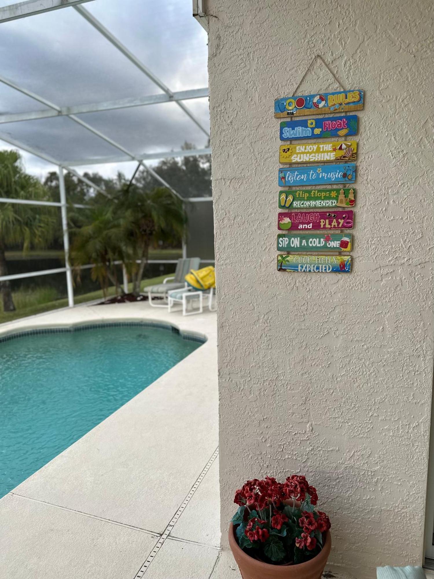 Private Pool With A Beautiful View Overlooking The Lake! Near Disney - Universal キシミー エクステリア 写真